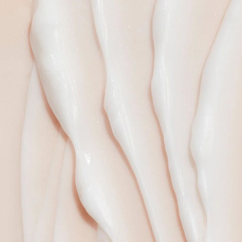 Matrix Total Results A Curl Can Dream Weightless Moisture Conditioner image number 4
