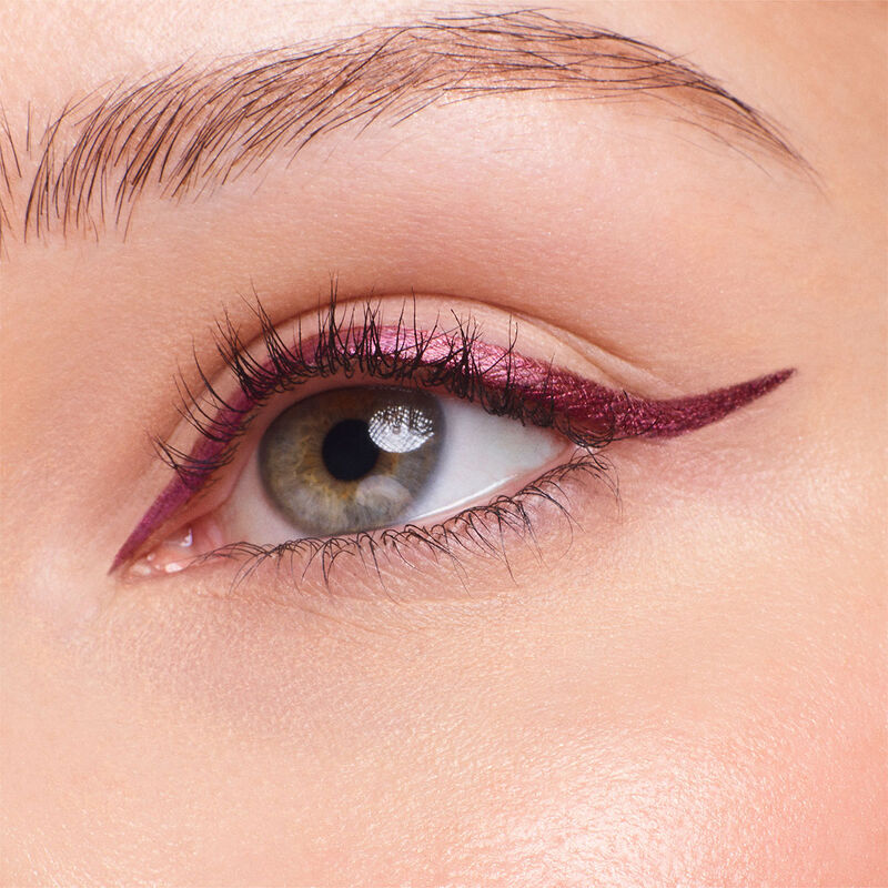 Stila Stay All Day Waterproof Liquid Eye Liner Micro Tip image number 10