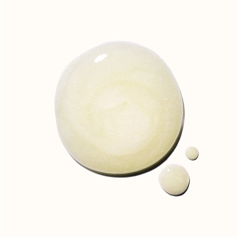 amika Velveteen Dream Smoothing Shampoo image number 4