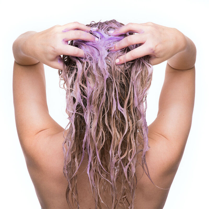 Drybar Blonde Ale Brightening Shampoo image number 3