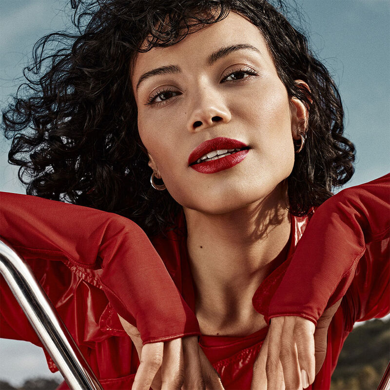 Smashbox Always On Skin-Balancing Foundation image number 5
