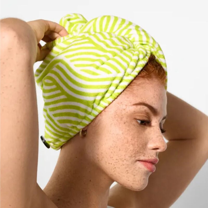 DevaCurl DevaTwist Anti-Frizz Microfiber Towel Wrap image number 3
