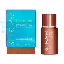 St. Tropez Sunlit Skin Bronzing Tint + Tan Serum St. Tropez Sunlit Skin Bronzing Tint + Tan Serum