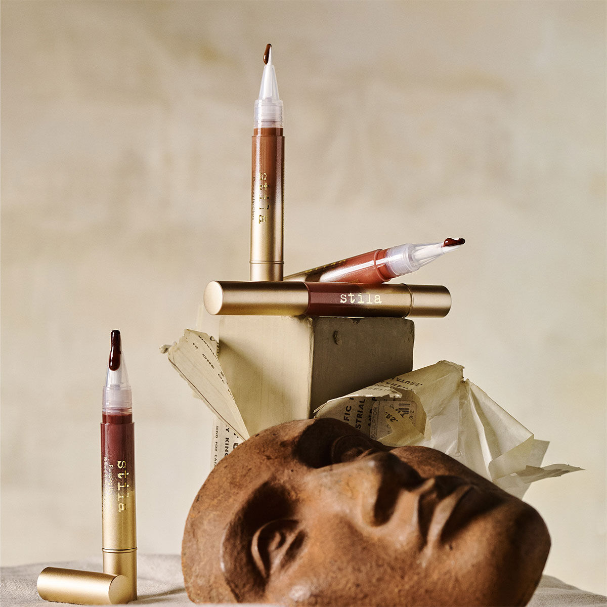 Stila Plumping Lip Glaze - Thumbnail 5