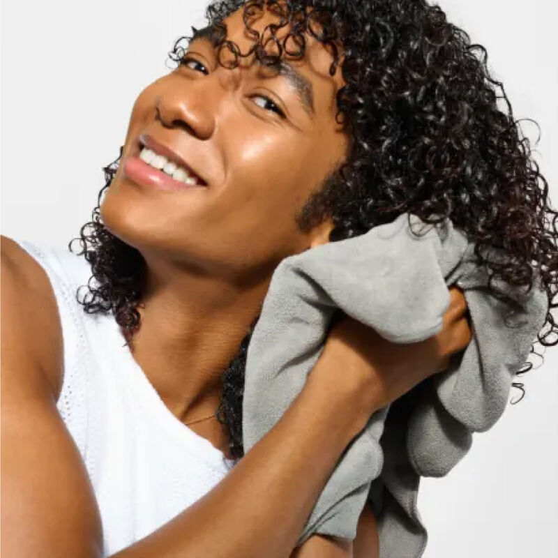 DevaCurl Microfiber DevaTowel image number 3