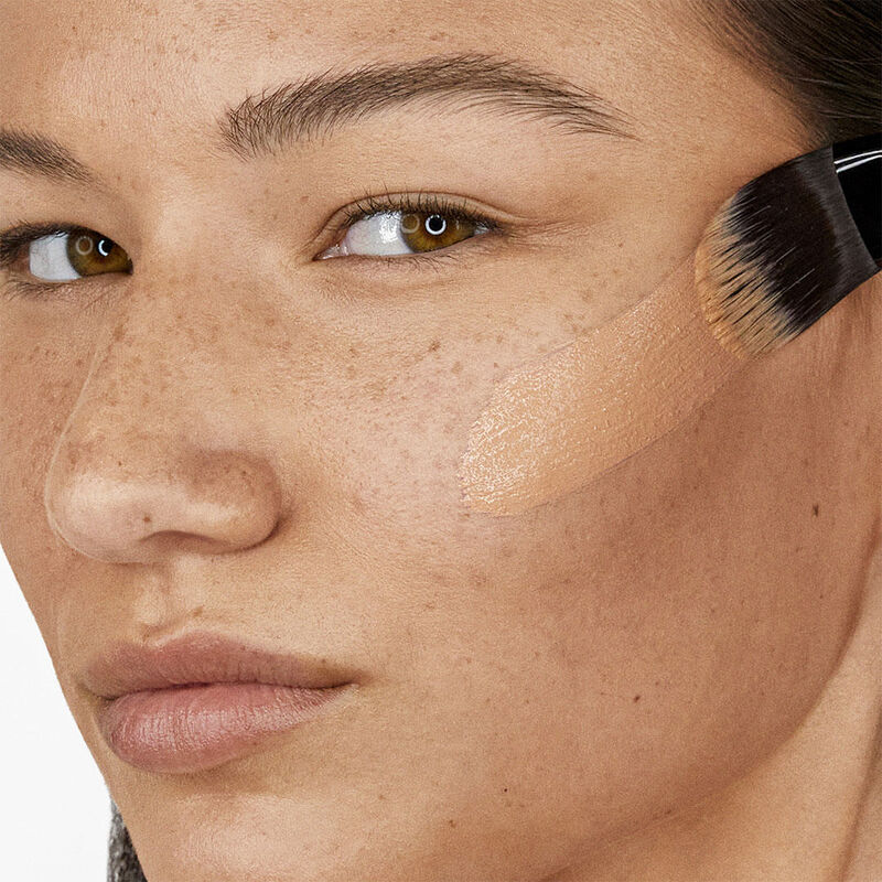 Smashbox Always On Skin-Balancing Foundation image number 6