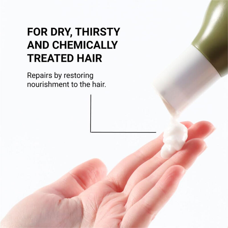 LOMA Nourishing Shampoo image number 2