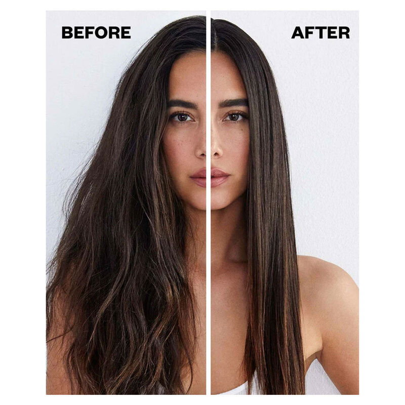 IGK Good Behavior Spirulina Protein Anti-Frizz Smoothing Spray image number 1