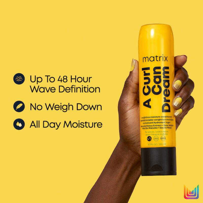 Matrix Total Results A Curl Can Dream Weightless Moisture Conditioner image number 3