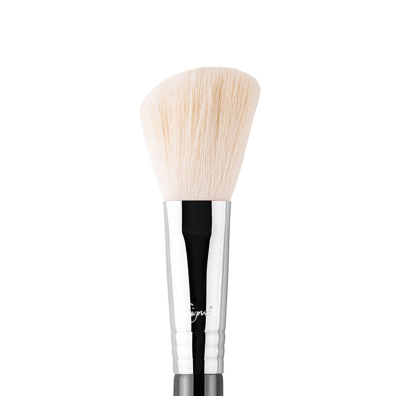 Sigma Beauty F40 Large Angled Contour Brush image number 1
