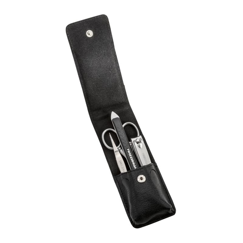 Tweezerman Men's Essntial Grooming Kit image number 1