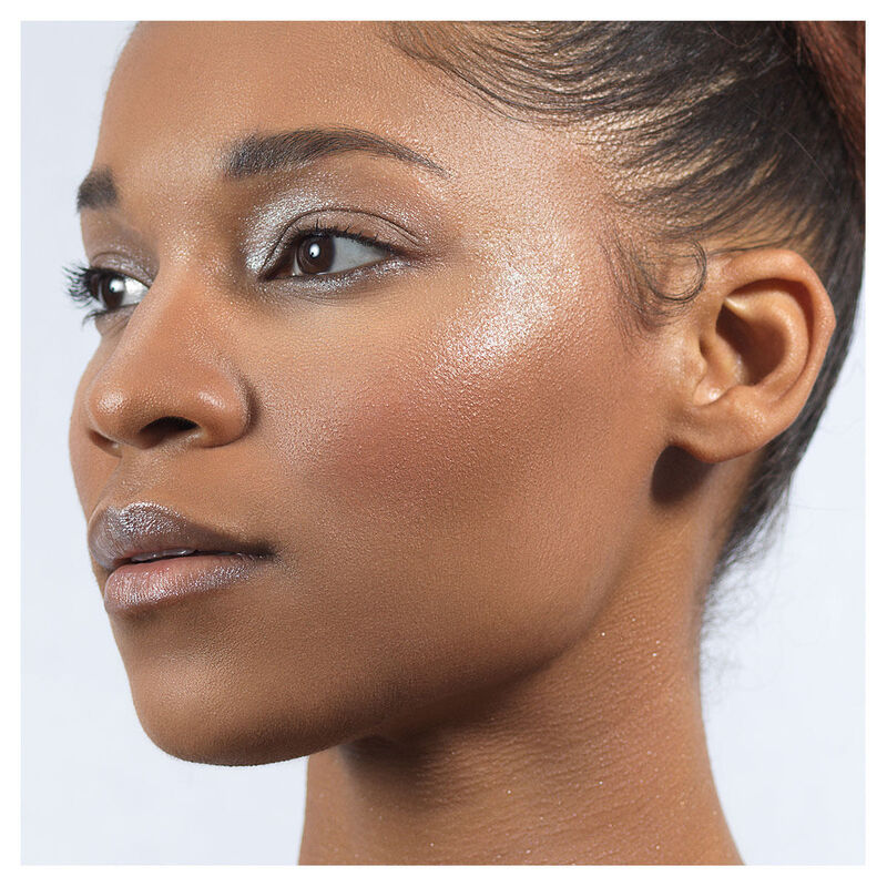 Stila Heaven's Dew All Over Glimmer image number 3