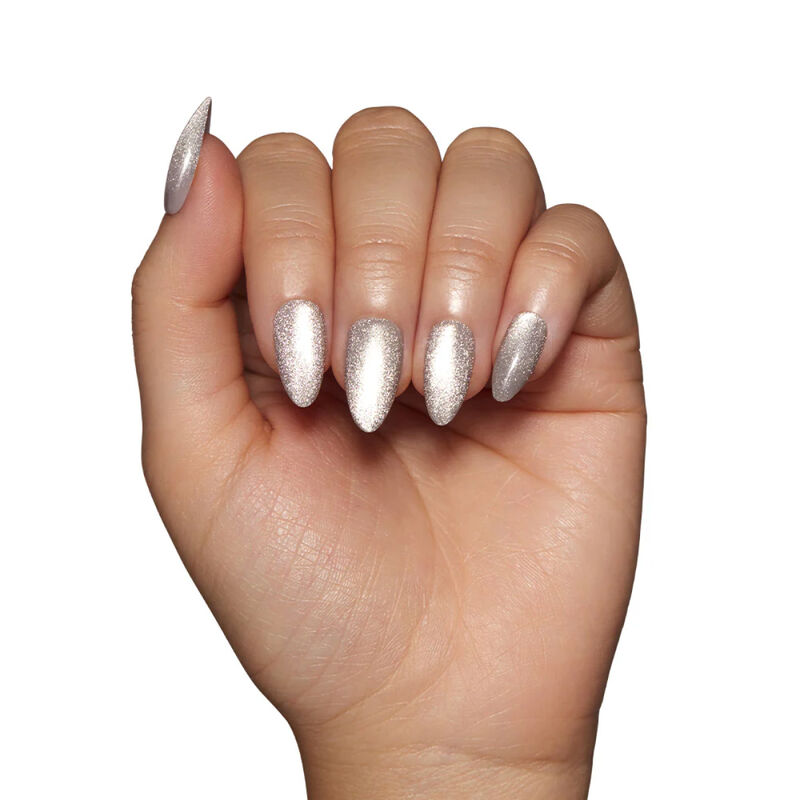 Glamnetic Oslo Press-On Nails image number 4