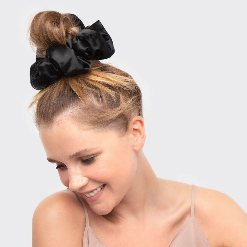 Kitsch Satin Sleep Pillow Scrunchies image number 1