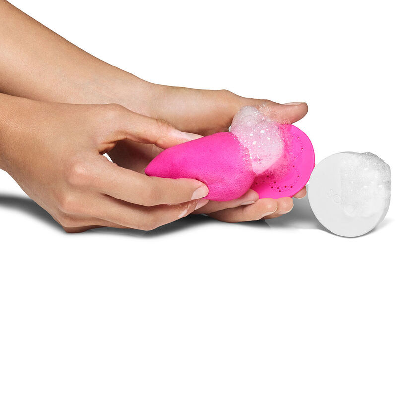 beautyblender blendercleanser solid image number 2