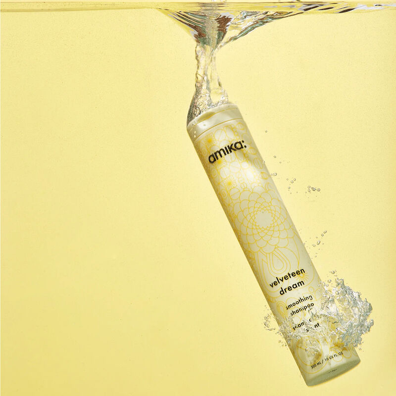 amika Velveteen Dream Smoothing Shampoo image number 3