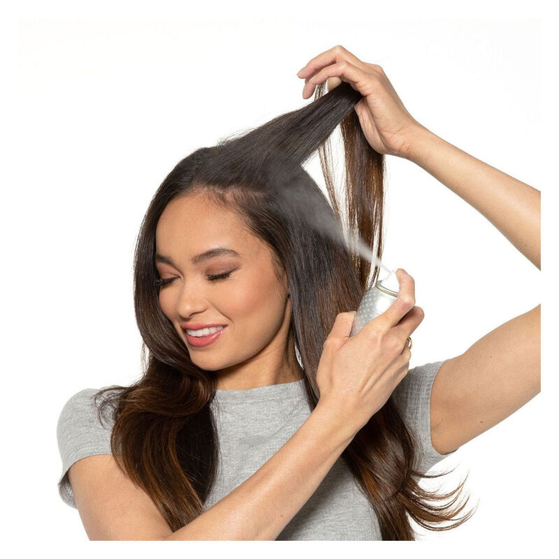Drybar Detox Clear Invisible Dry Shampoo image number 3