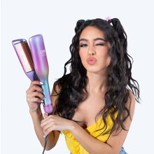 CHI Vibes "Hollywood Waves" Hairstyling Waver