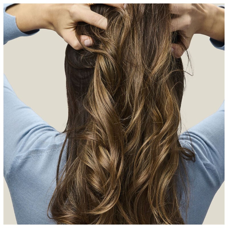 Living Proof Perfect Hair Day 5-in-1 Styling Treatment image number 1