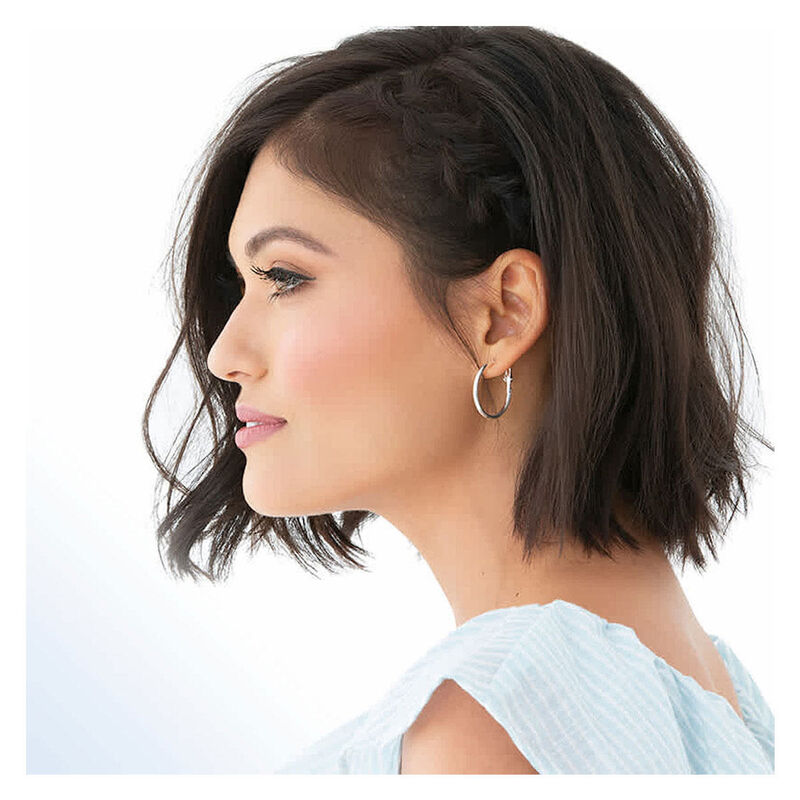 Drybar Money Maker Flexible Hold Hairspray image number 2