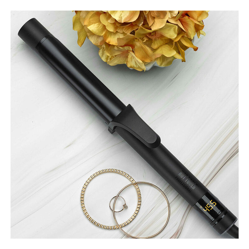 Hot Tools Black Gold 1 1/4" Digital Curling Iron image number 5