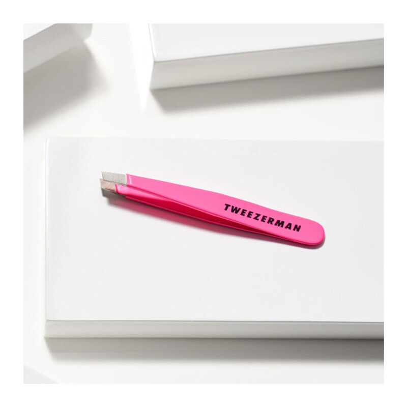 Tweezerman Mini Slant Tweezer image number 4