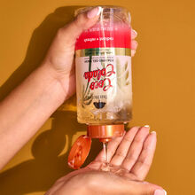 Tree Hut Coco Colada Foaming Gel Body Wash
